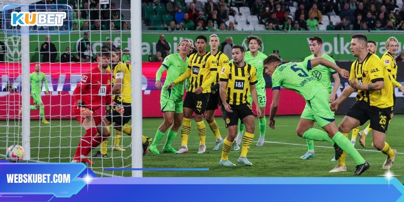 Theo dõi trận đấu sát sao khi cược 